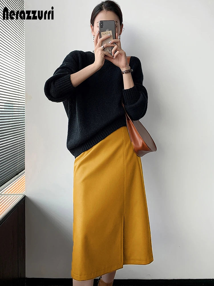 Nerazzurri Midi skirts below knee