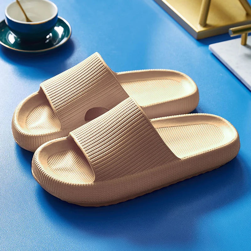 Women Thick Platform Cloud Slippers