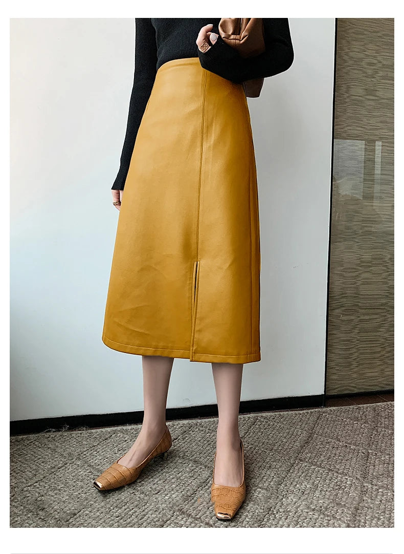 Nerazzurri Midi skirts below knee