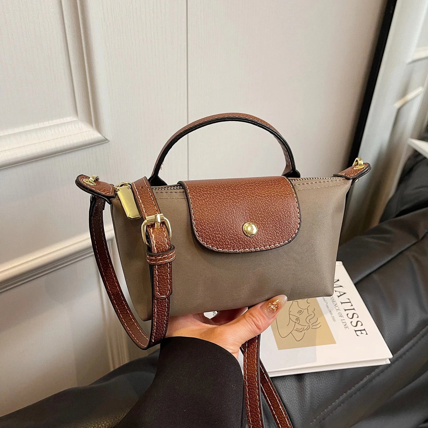 Retro Fashion Nylon Dumpling Bag
