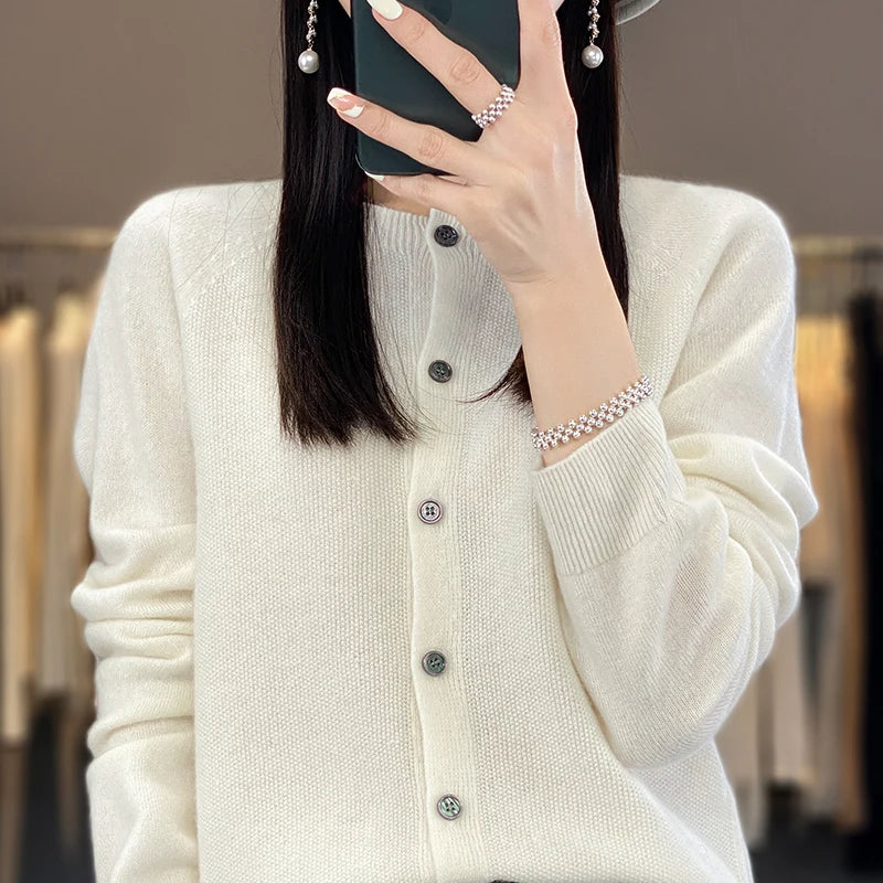 Cardigan Sweater O-Neck Button 100% Merino Wool