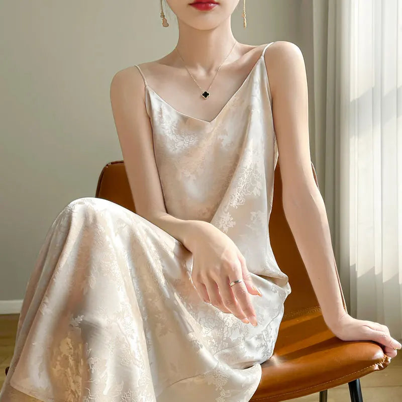 Women's thin summer essential silk material skin-friendly hundred temperament vest dress 2024 new
