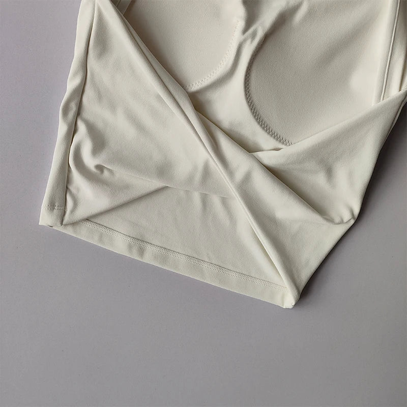 Sexy Short Backless Fixed Chest Pad Sports T-shirt