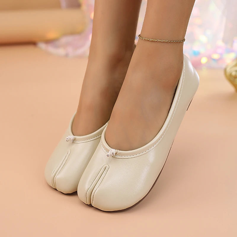 2025 Women's Leather Toe Separator Loafers Flat