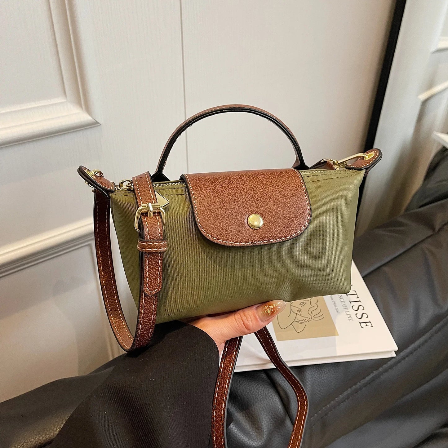 Retro Fashion Nylon Dumpling Bag