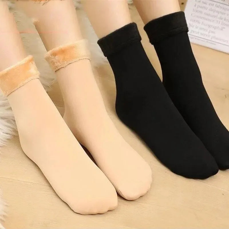 Short Cashmere Socks