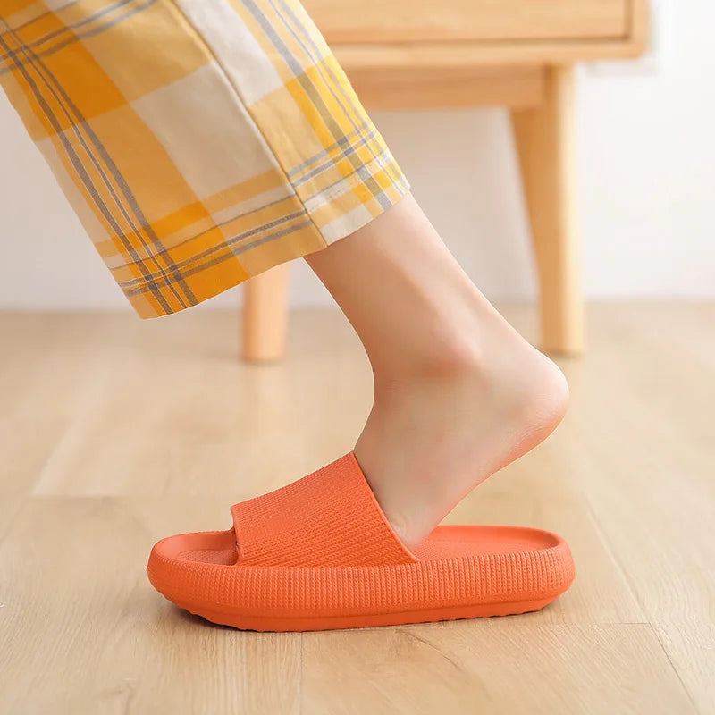 Women Thick Platform Cloud Slippers