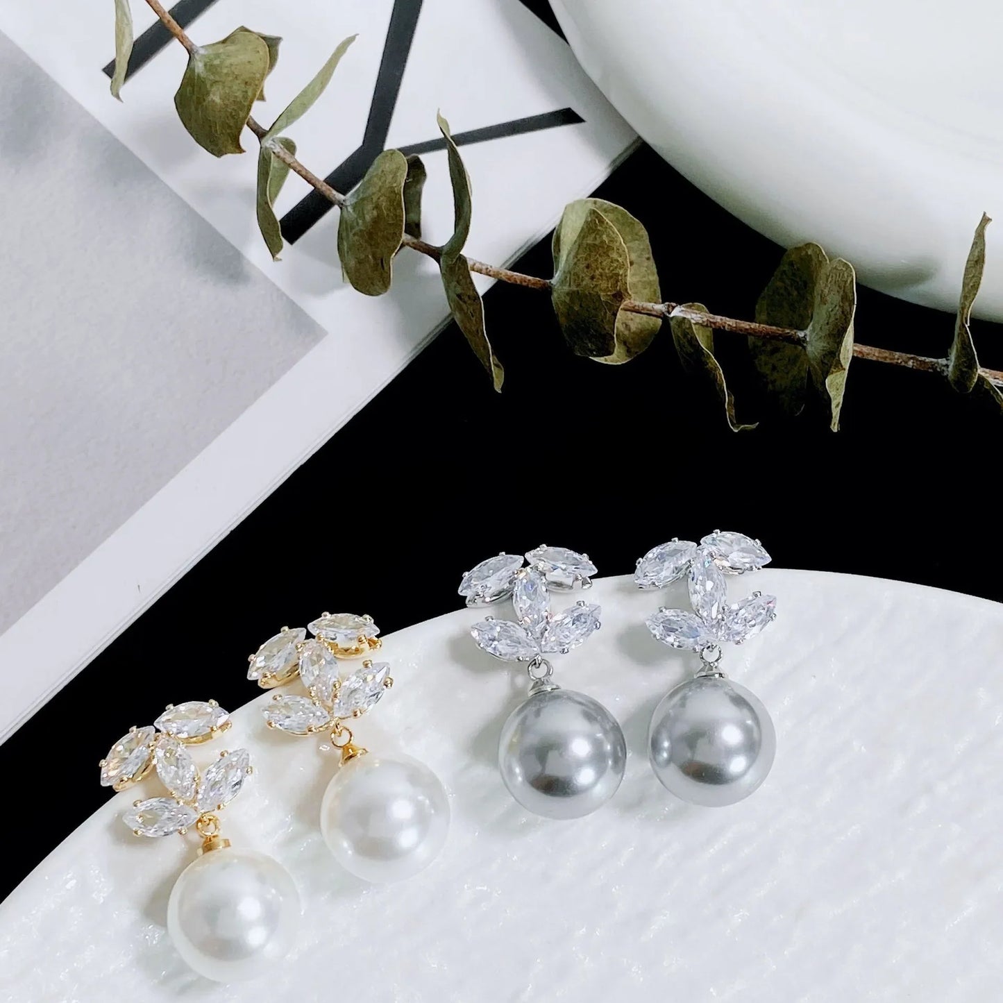 Double C Pearl Earrings Women's Luxury Unique Drop Earrings