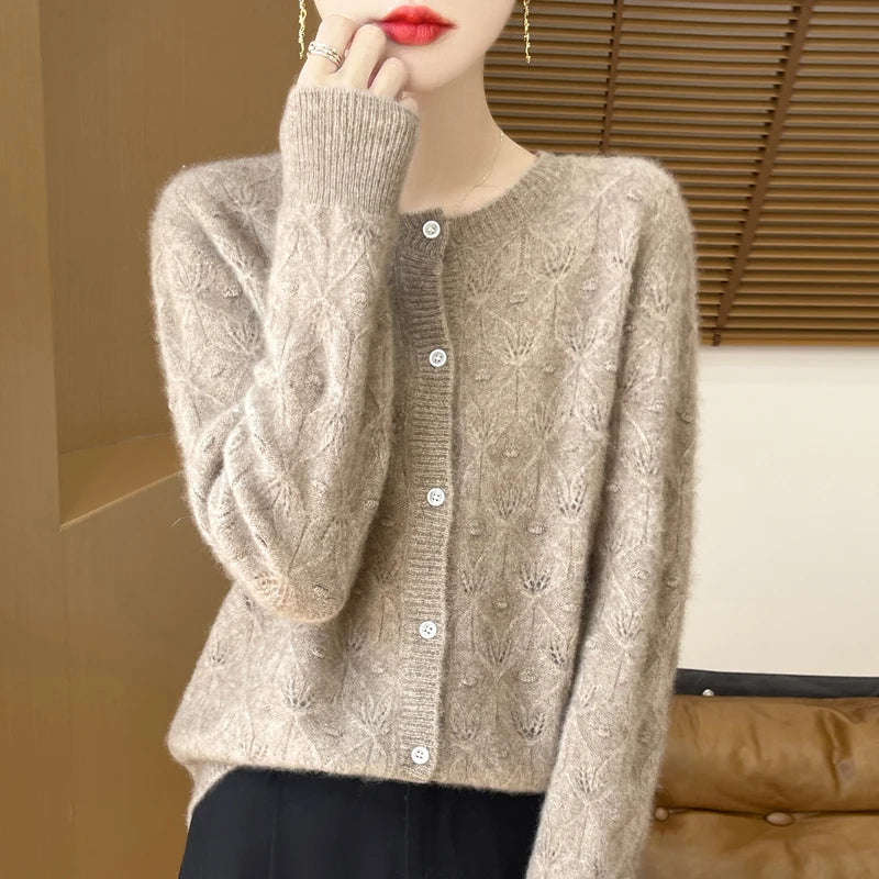 Round Neck Hollowed Out 100 Wool Knitted Cardigan