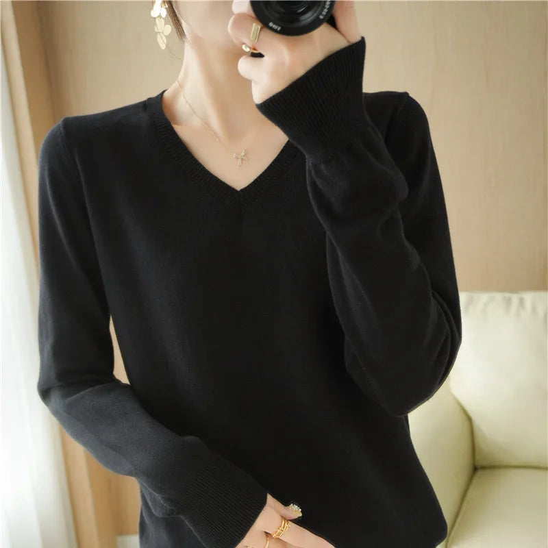 V-neck Knitted Sweater 100% Long Staple Cotton