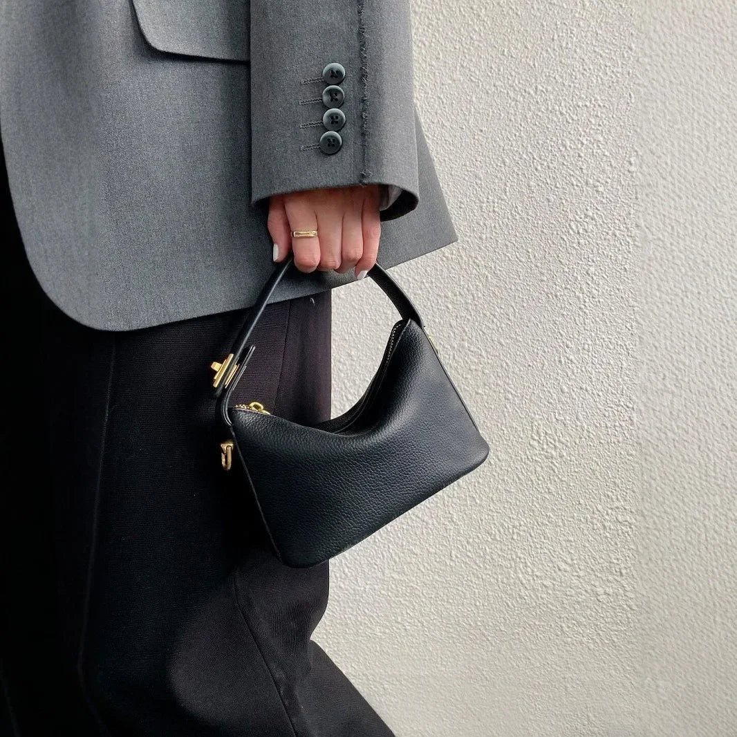 Simple and retro handbag, crossbody bag, soft leather small square bag