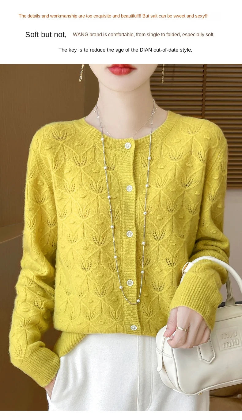 Round Neck Hollowed Out 100 Wool Knitted Cardigan