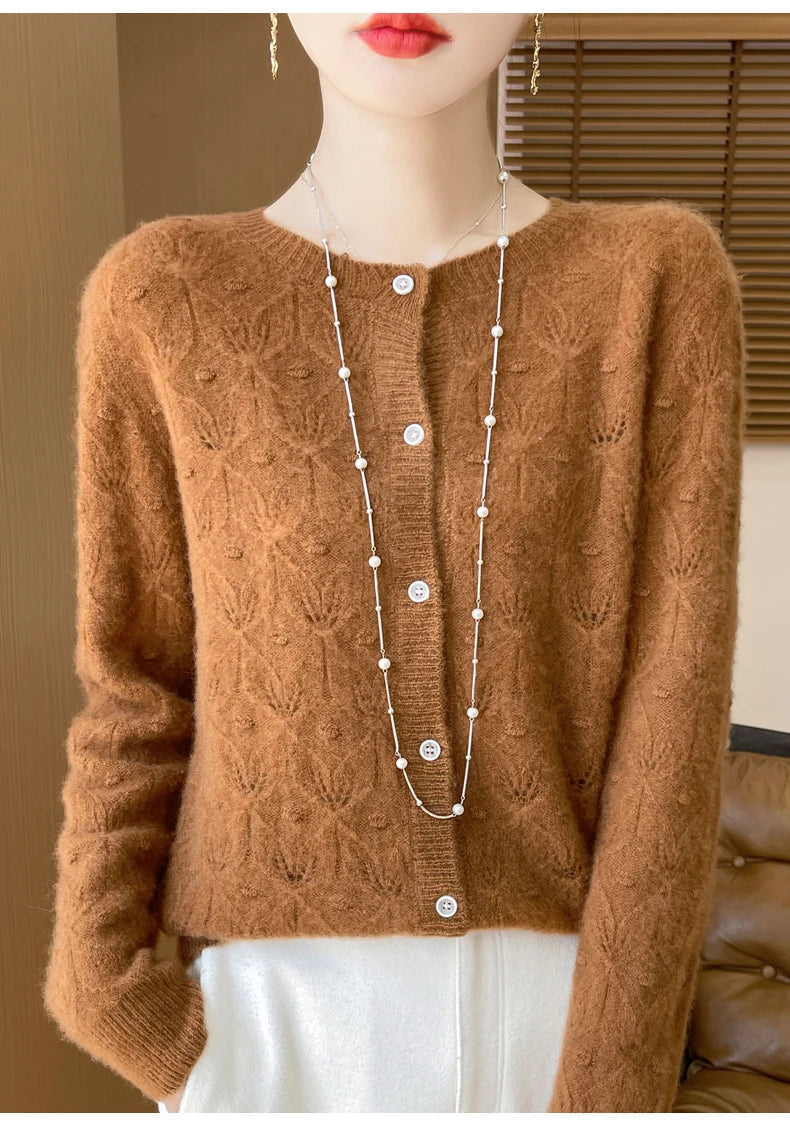 Round Neck Hollowed Out 100 Wool Knitted Cardigan