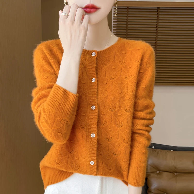 Round Neck Hollowed Out 100 Wool Knitted Cardigan