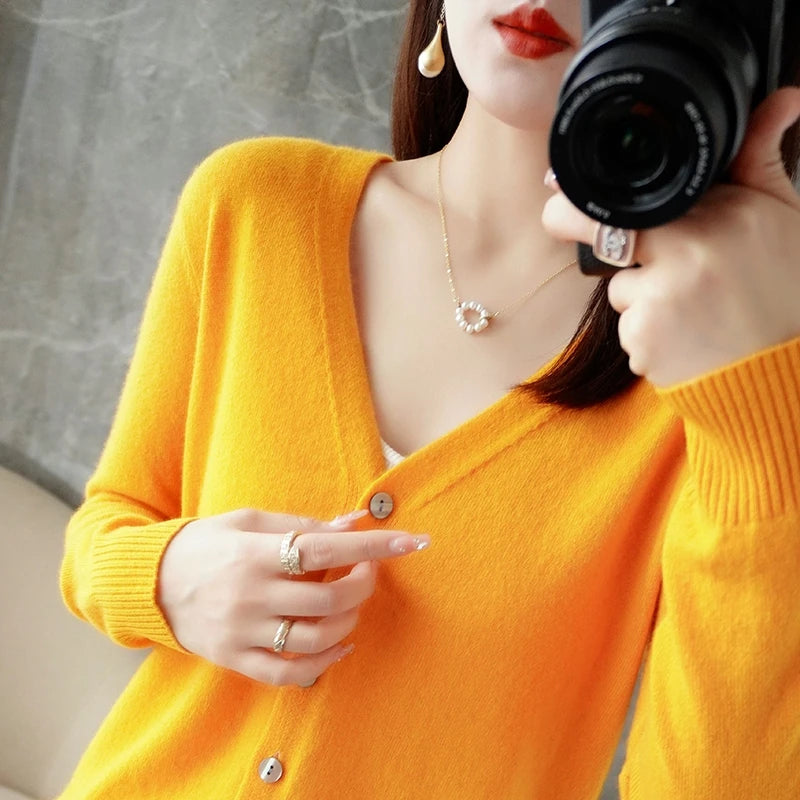 V-Neck Temperament Small Fragrant Wind Loose Sweater Sweater