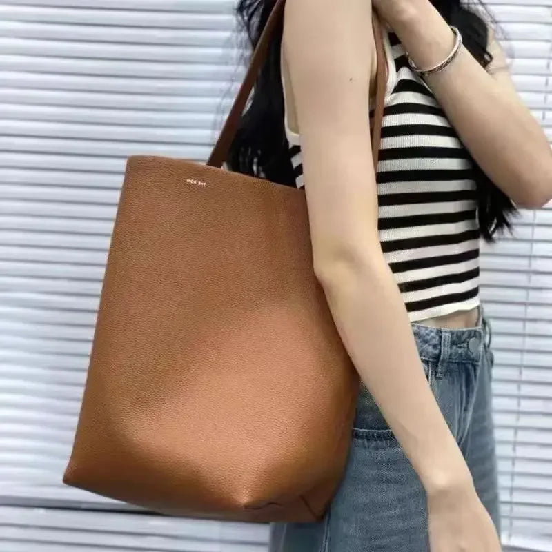 Soft Leather Bucket Bag Large Capacity Commuter Women's Single Shoulder Handbag Neutral Minimalist Style Open Pocket Design