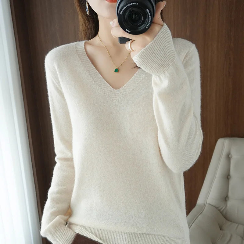 New Cashmere Women's V-neck Pullover
