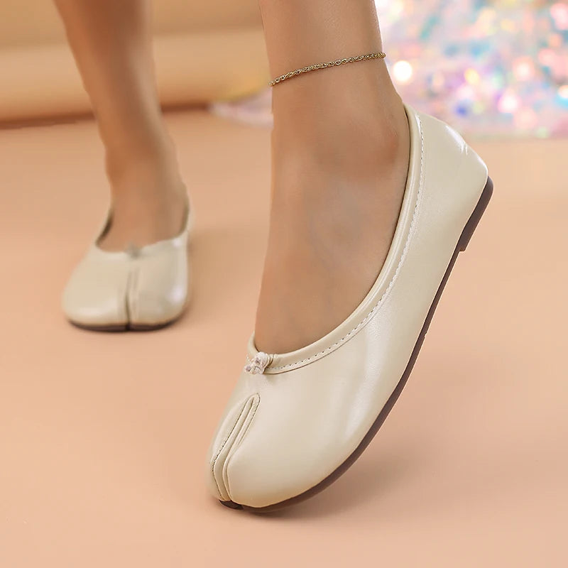 2025 Women's Leather Toe Separator Loafers Flat