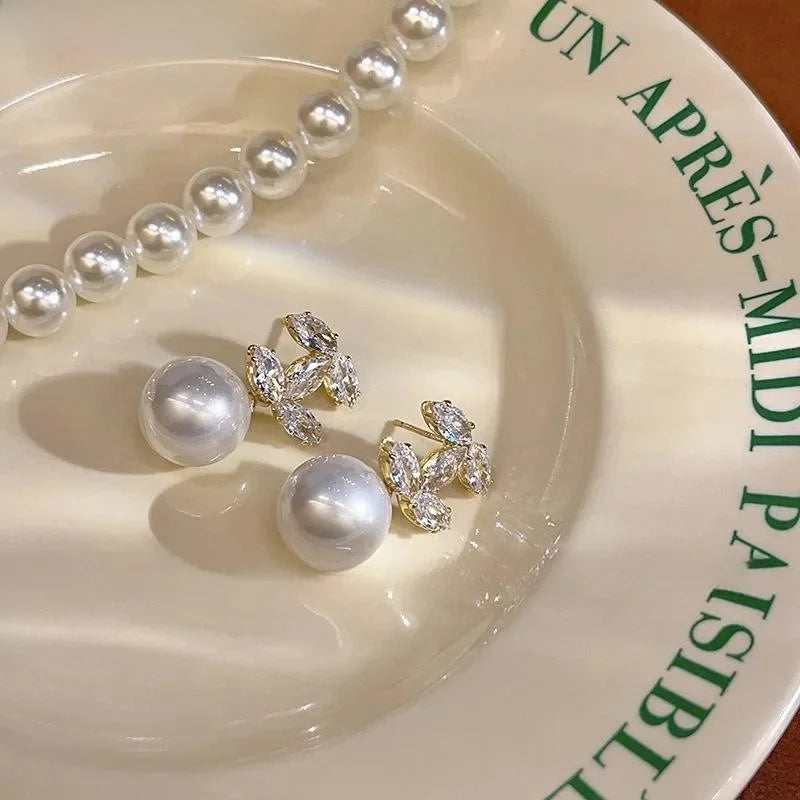 Double C Pearl Earrings Women's Luxury Unique Drop Earrings