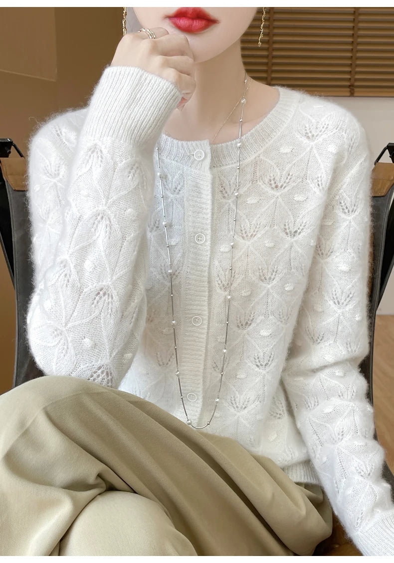 Round Neck Hollowed Out 100 Wool Knitted Cardigan