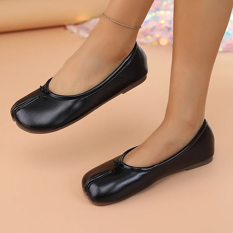 2025 Women's Leather Toe Separator Loafers Flat