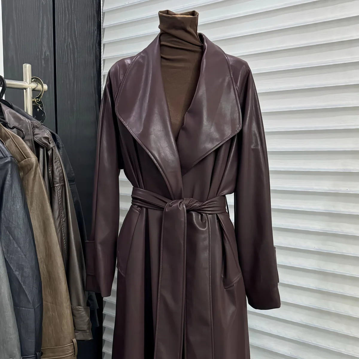French temperament large lapel collar medium and long leather jacket