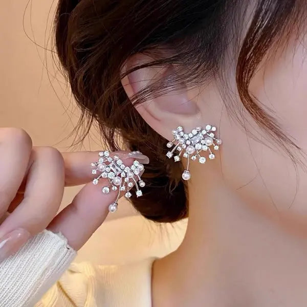 Sparking Snowflake Earrings