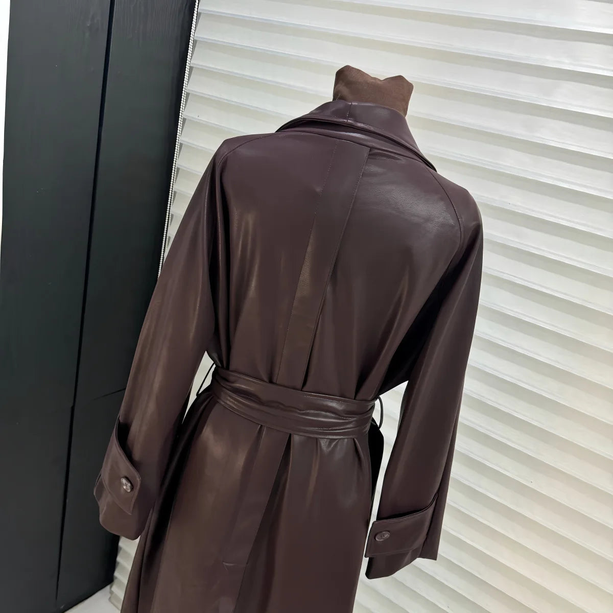French temperament large lapel collar medium and long leather jacket