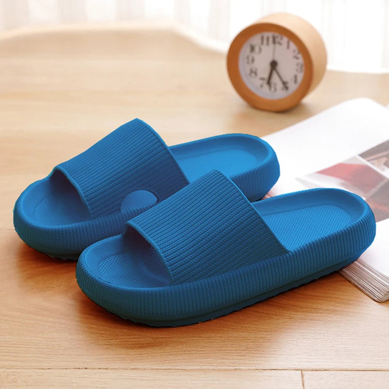 Women Thick Platform Cloud Slippers