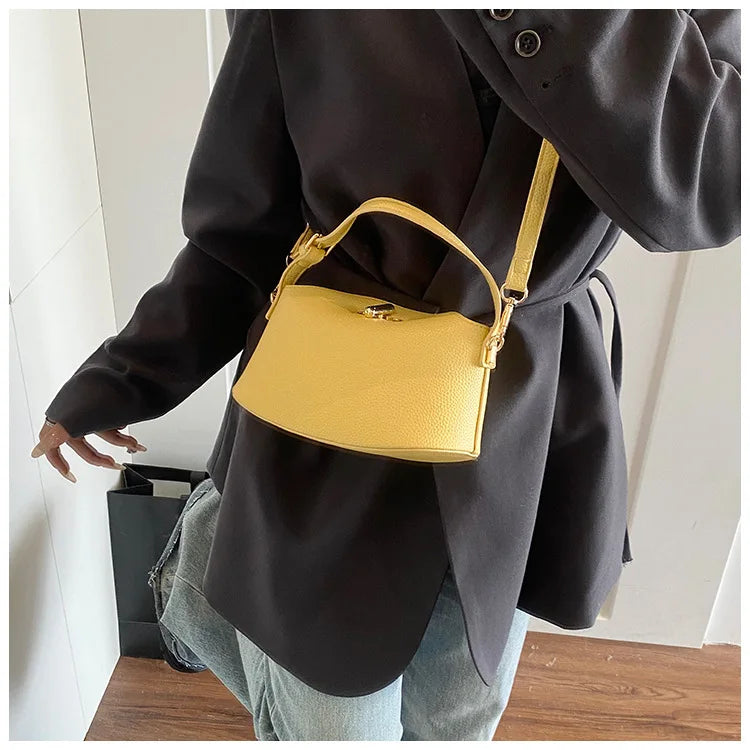 Niche Brand Women's Fashion Handbag Soft Versatile