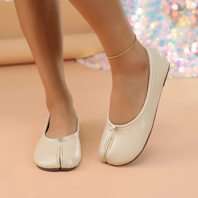 2025 Women's Leather Toe Separator Loafers Flat
