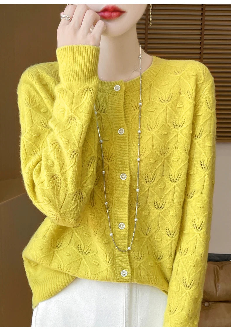 Round Neck Hollowed Out 100 Wool Knitted Cardigan