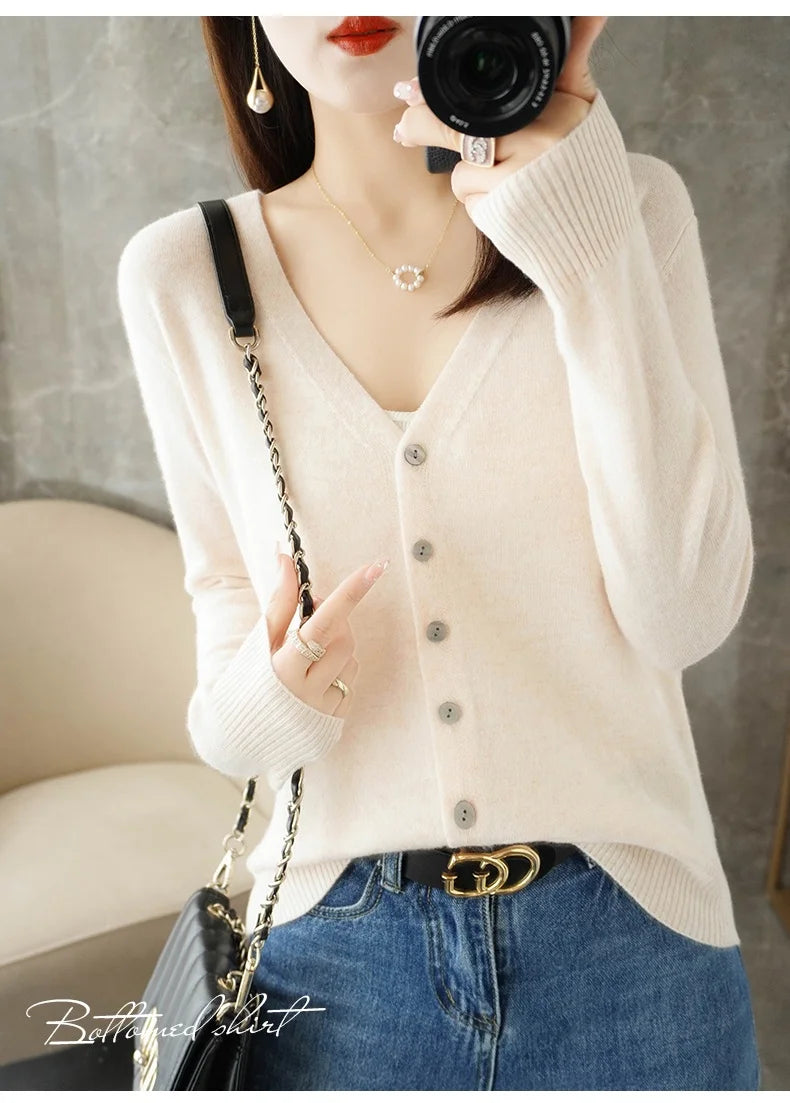 V-Neck Temperament Small Fragrant Wind Loose Sweater Sweater