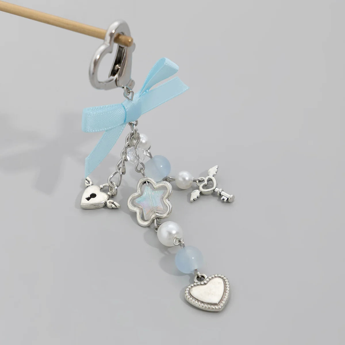 Y2K Fashion Flower Star Love Bow Strawberry Pendant Acrylic Keychain