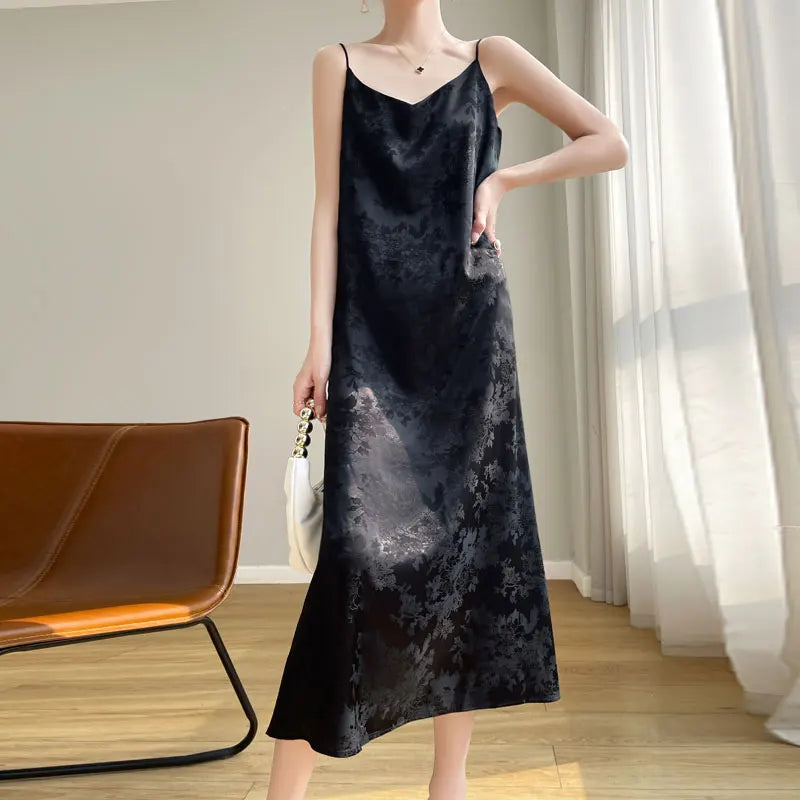 Women's thin summer essential silk material skin-friendly hundred temperament vest dress 2024 new