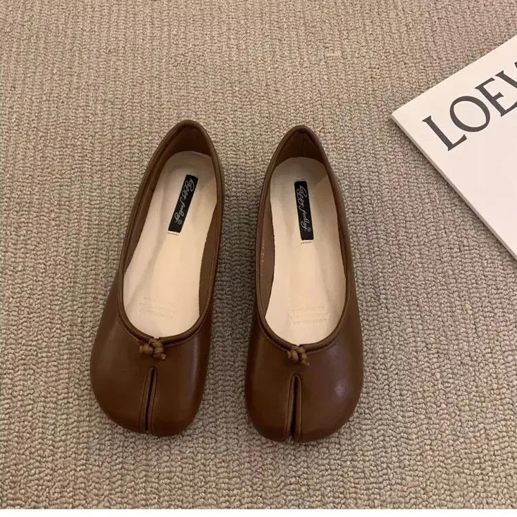 2025 Women's Leather Toe Separator Loafers Flat