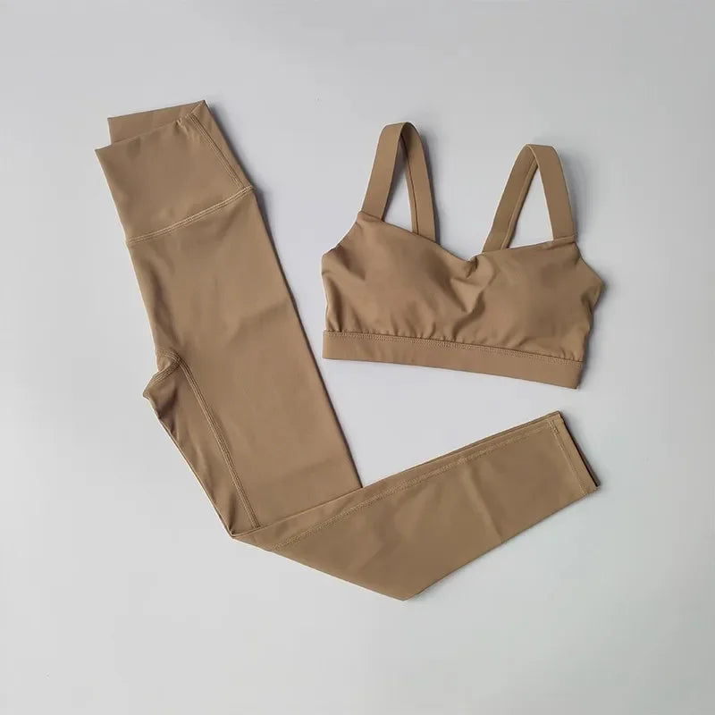 Seamless Yoga Suit Women Sports Bra High Waist Leggings Shorts Outfit