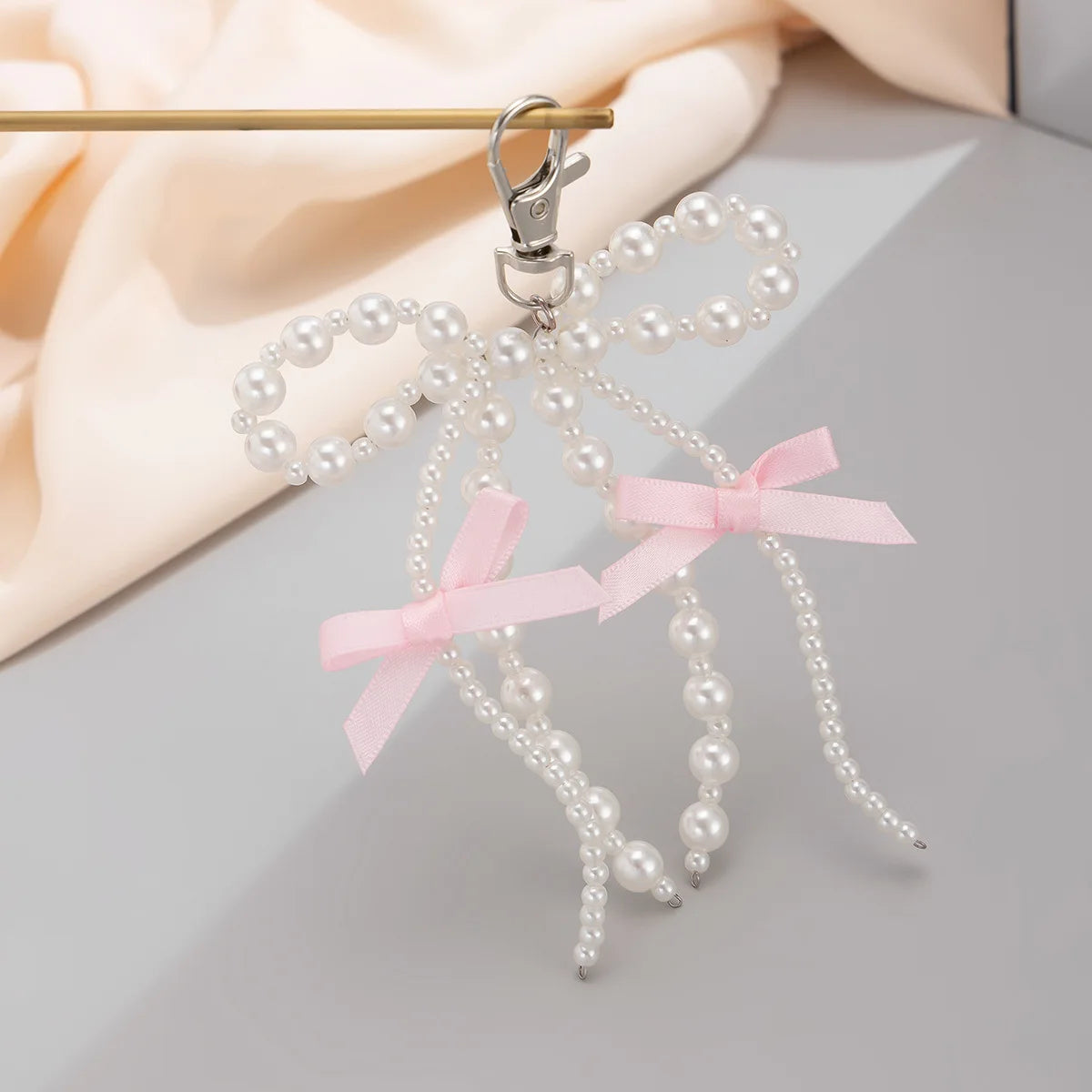 Y2K Fashion Flower Star Love Bow Strawberry Pendant Acrylic Keychain