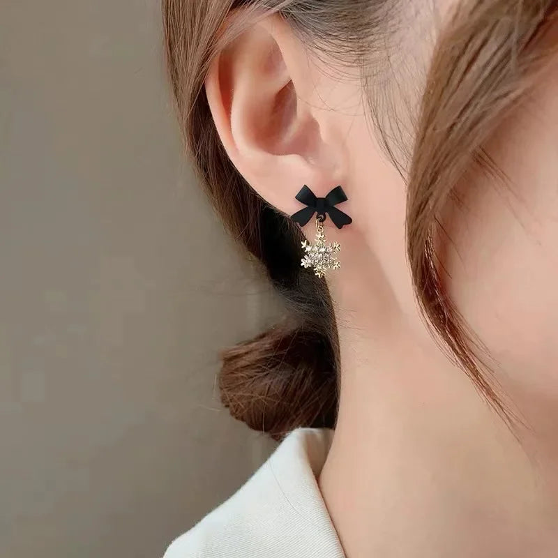 2024 New Red Bow Knot Snowflakes Drop Earring