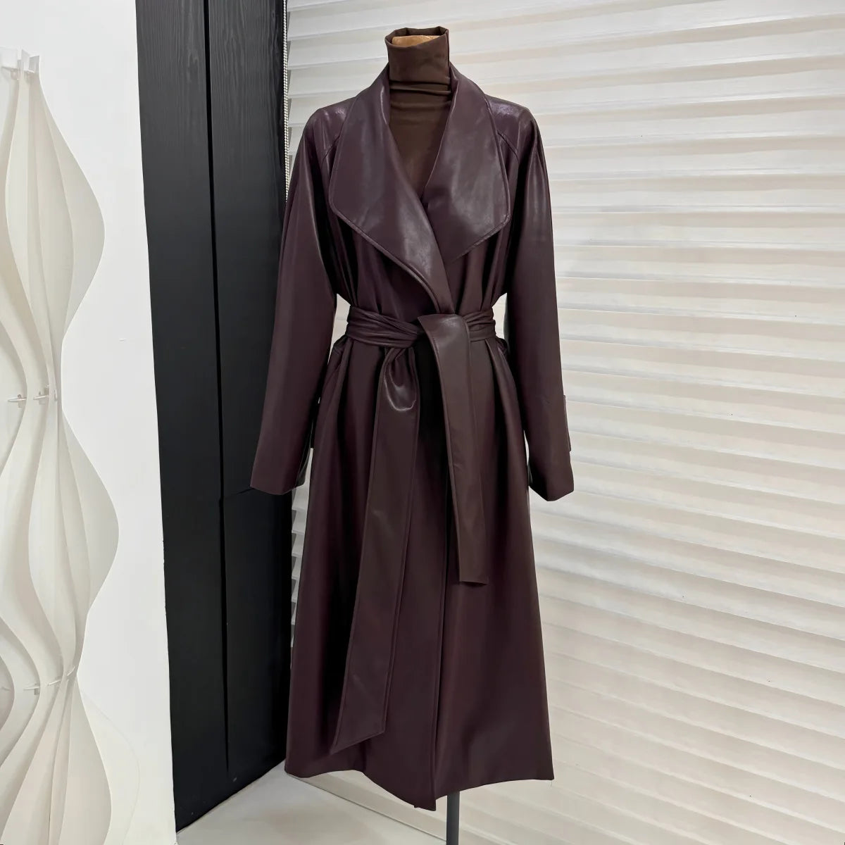 French temperament large lapel collar medium and long leather jacket