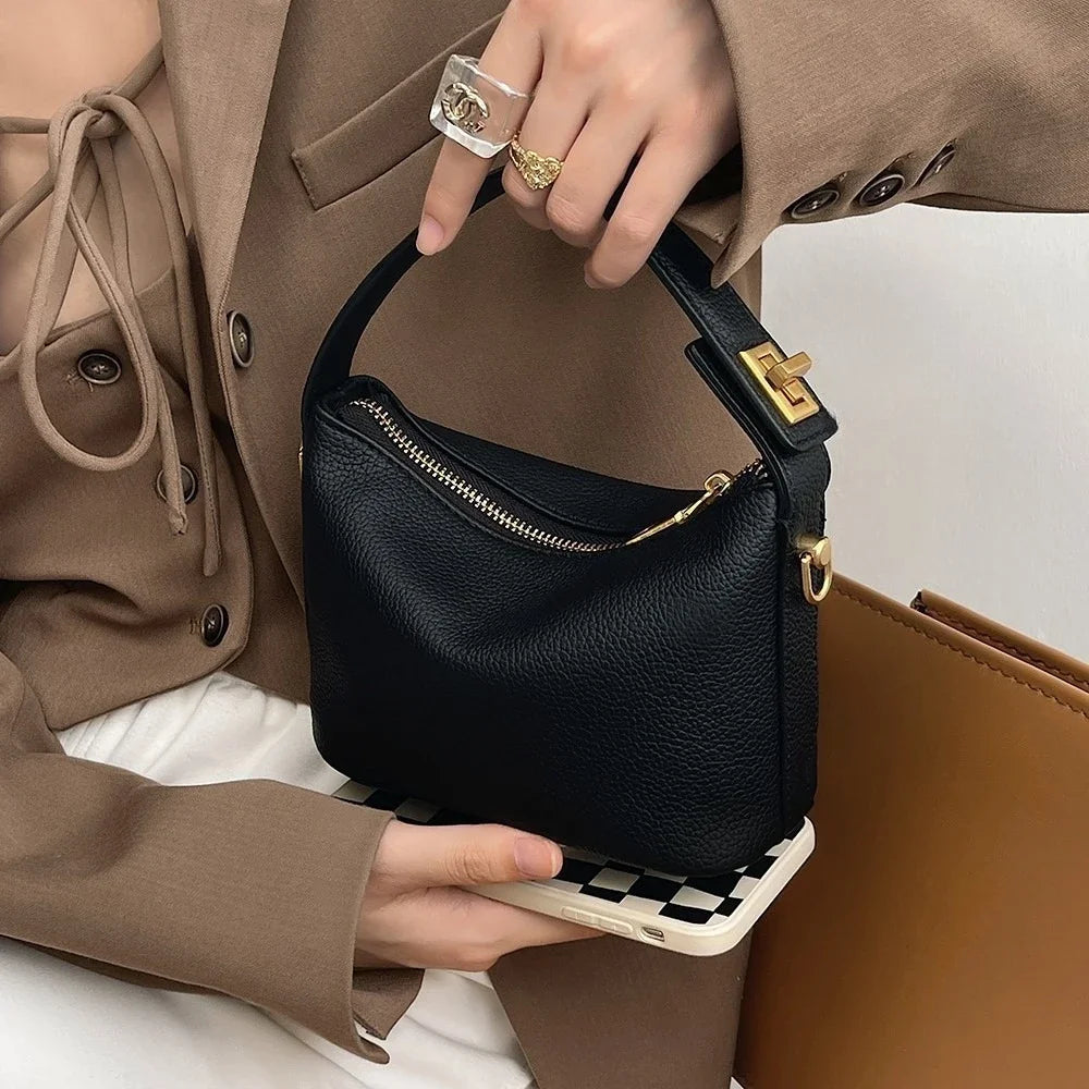 Simple and retro handbag, crossbody bag, soft leather small square bag