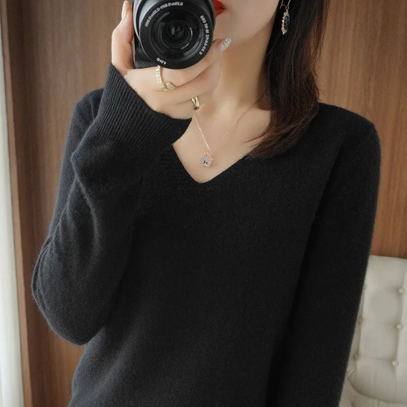 New Cashmere Women's V-neck Pullover