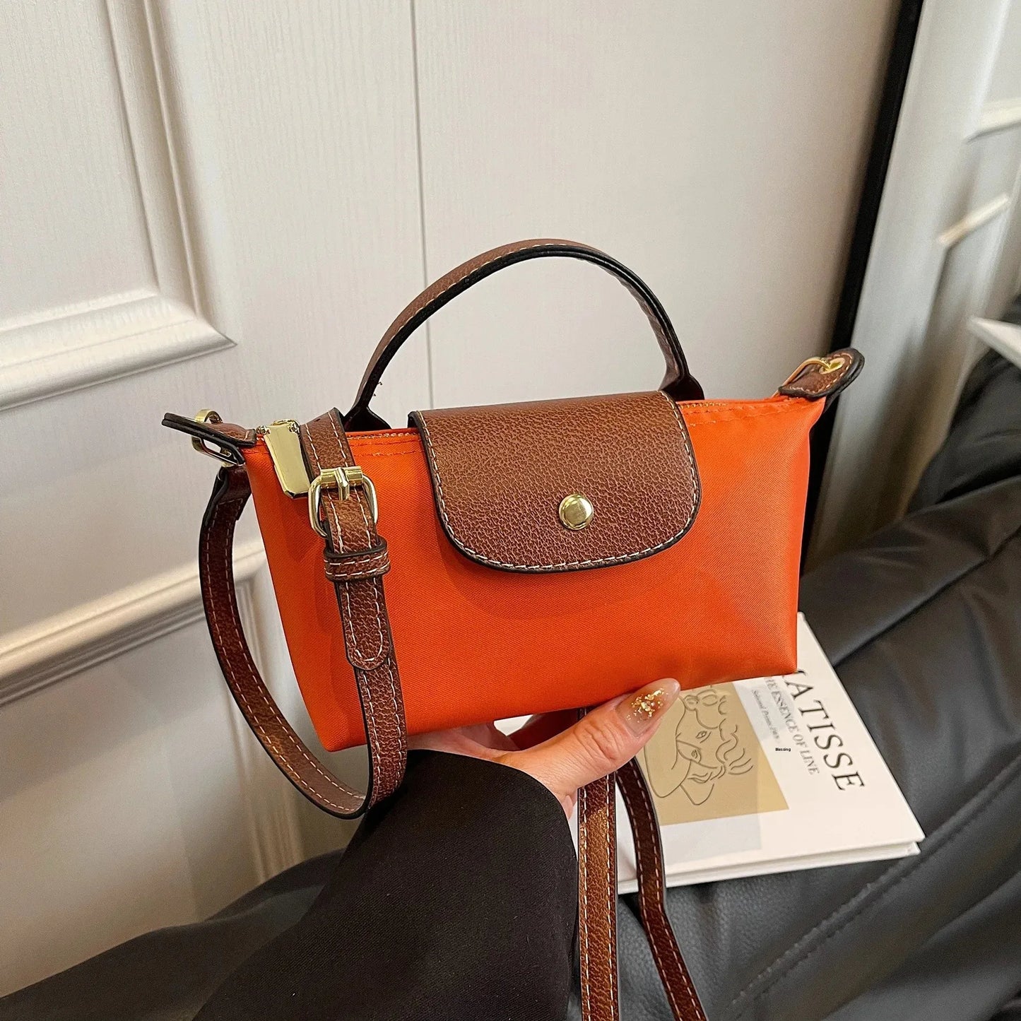 Retro Fashion Nylon Dumpling Bag